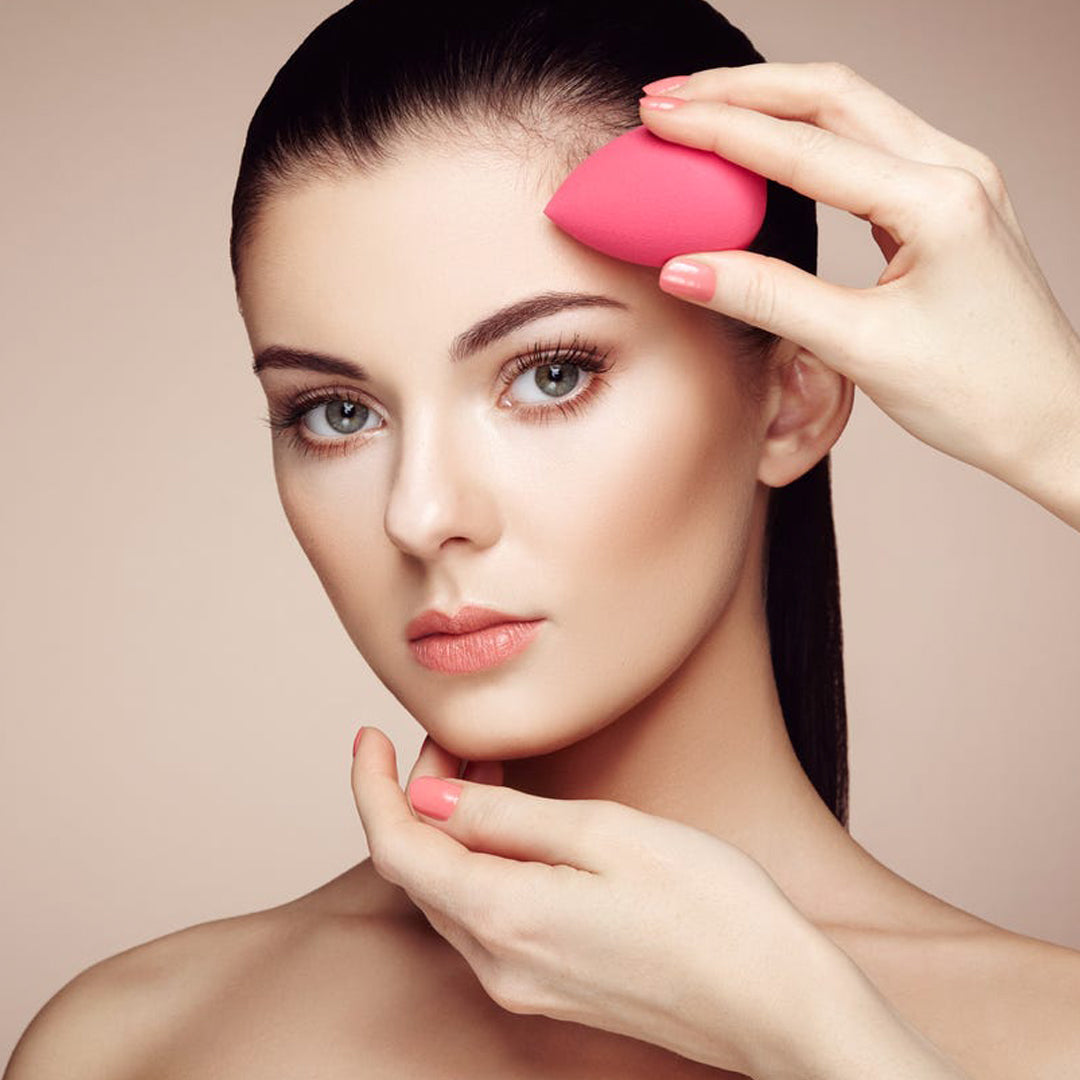 HIGHLIGHT + CONTOUR BEAUTY SPONGE
